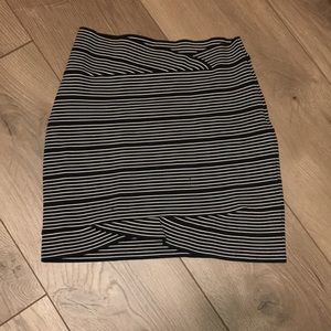 BCBG Maxazria skirt *Special Pricing today ONLY